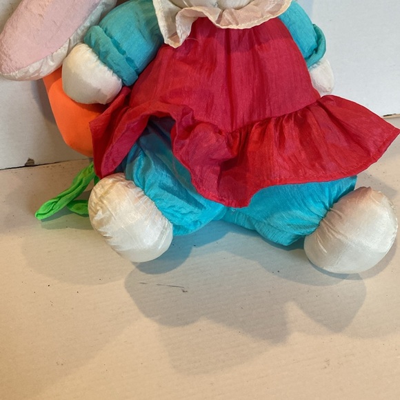 NWOT & Vintage 1990s Nylon Stuffed Rabbit - Picture 4 of 5